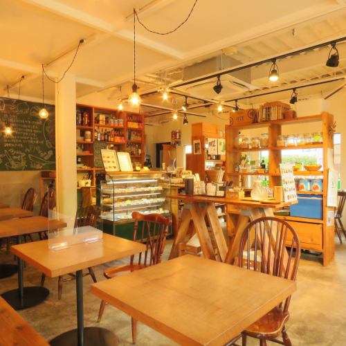 レストラン＆カフェ 下鴨デリ