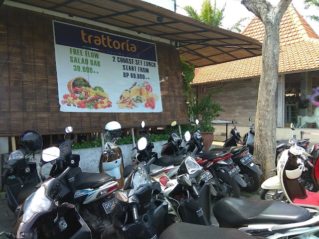 Canggu Plaza