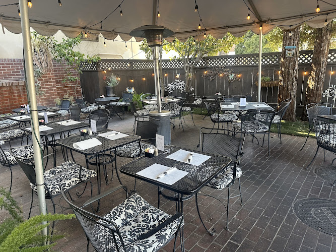 Toni’s Courtyard Café & Bakery, Merced, CA