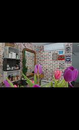 Photo n°23 de Coiffure Moustache & Escarpins à Biarritz (Salon de coiffure)