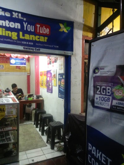 electronics-store