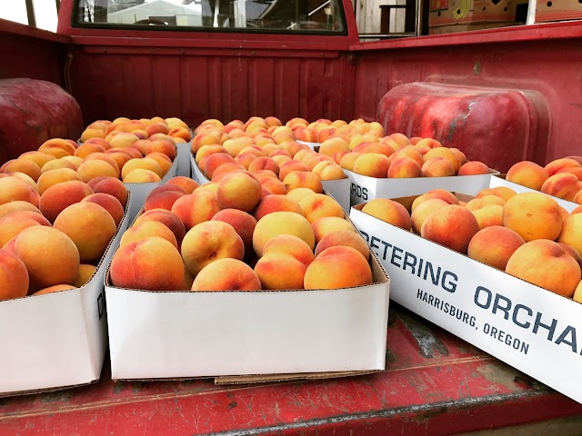 Detering Orchards