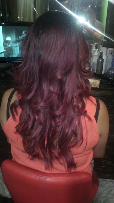 Photos of Even&acute;s/salon