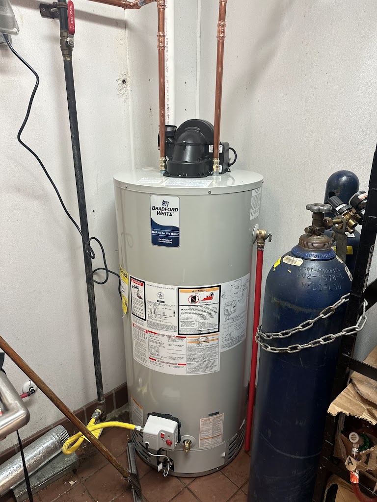 Dany's Plumbing - Plumbing Services