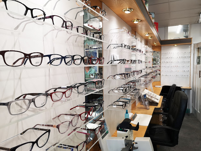 Jones Opticians Phone number