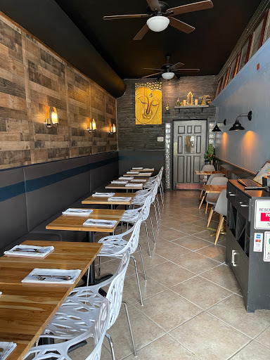 Thai Brothers, Laguna Beach, CA