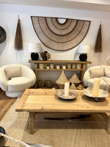 DEGÜAYHAUS Portals Concept Store • Interior Design • Furniture • Home Decor - Thumbnail