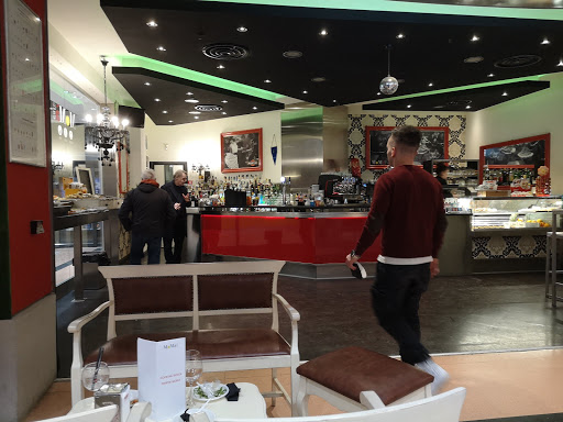 Moma' Caffe - Visual