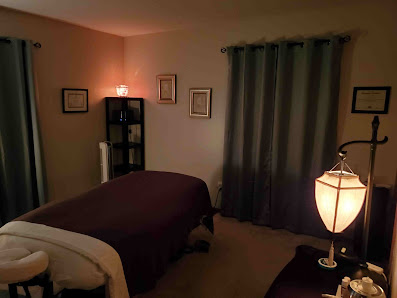 Tom Patefield Therapeutic Massage 429 Phelps Ave Building 7 suite 711, Rockford, IL 61108, United States