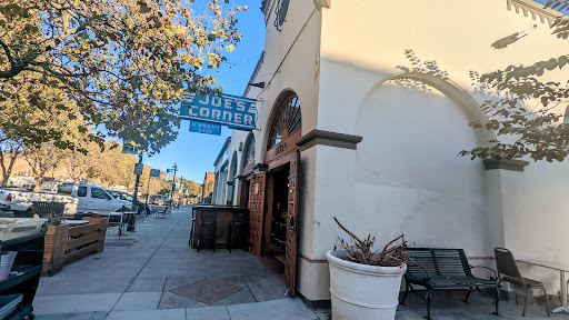 Joe's Corner - Thumbnail