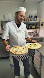 Photo n°11 de La Bonne Pâte Bourgtheroulde à Grand Bourgtheroulde (Restauration rapide)