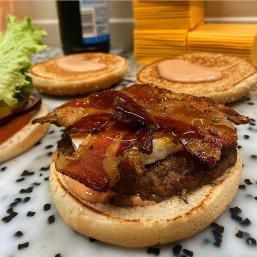 Photo 3 - COUNTRY BURGER
