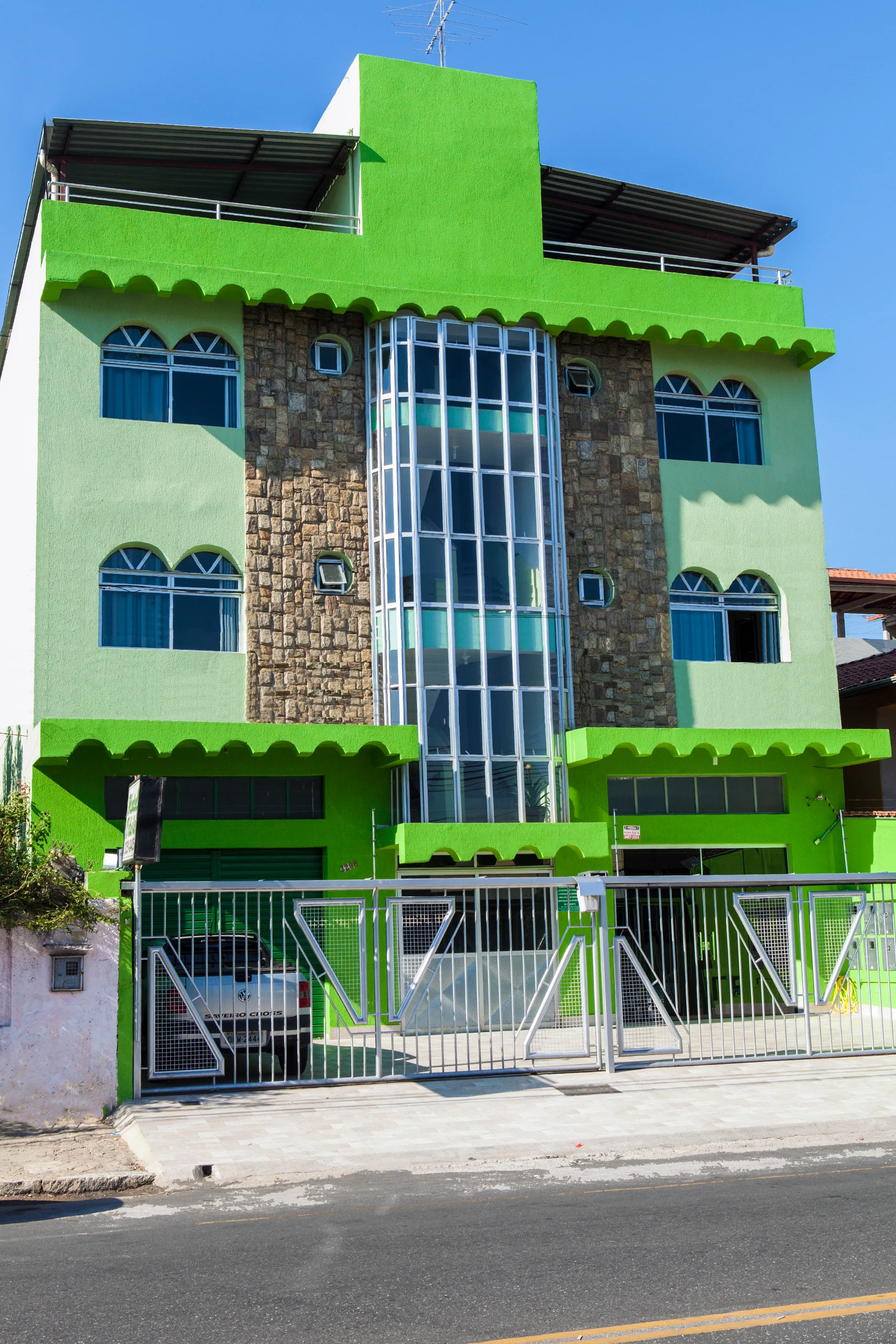 Hotel Oasis