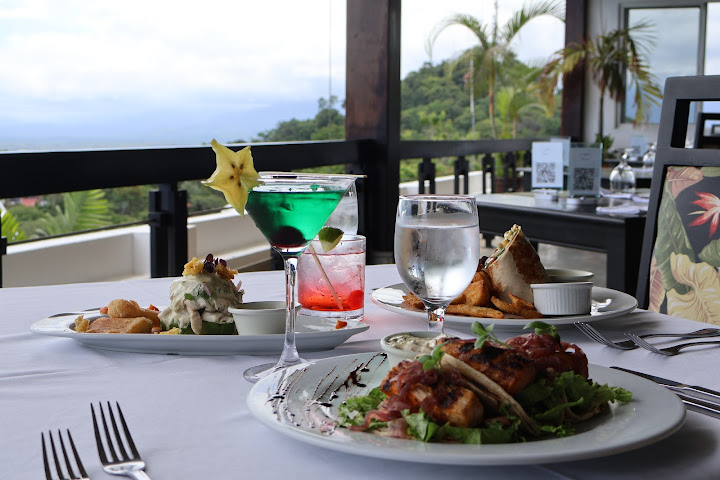 Gaia Hotel and Nature Reserve - Manuel Antonio by null