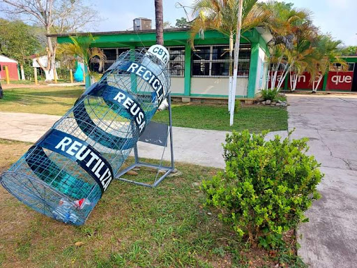 Centro de Bachillerato Tecnológico Agropecuario Número 122