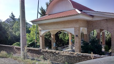 Photos of Imamzaadeh Ghaasem