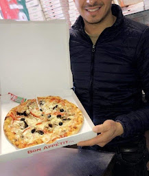 Photo n°21 de Reine pizza à Valenciennes (Pizzeria)