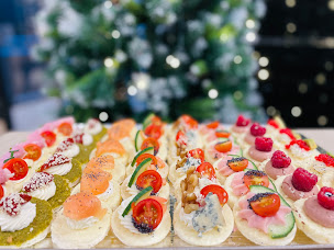 Photo n°10 de Maison GUILLAUME à Neuilly-sur-Seine (Snack)