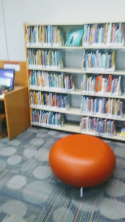 Greenhills Branch Library