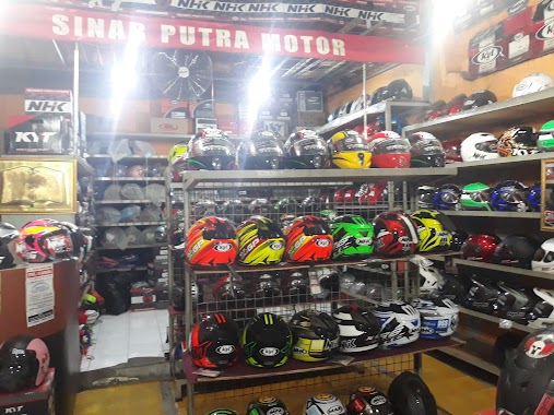 Sinar Putra Motor, Author: Offlet Alianda Bramasta