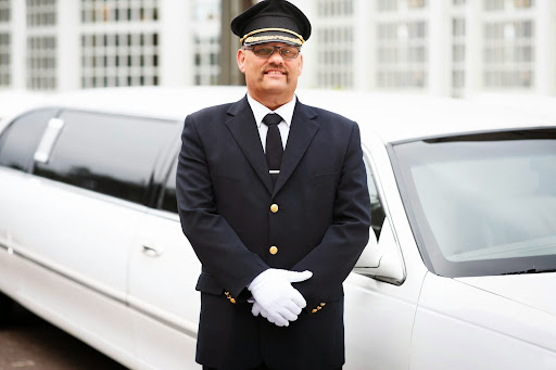 Royalle Limousine LLC - Thumbnail
