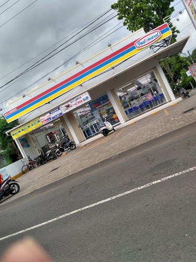 Photos of Indomaret Munder