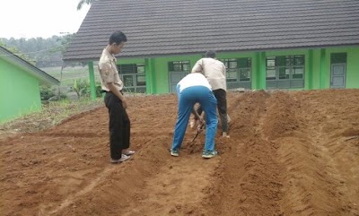 Photos of SMAN 1 Cimaragas