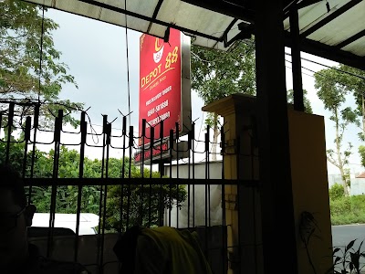 Photos of Depot 88