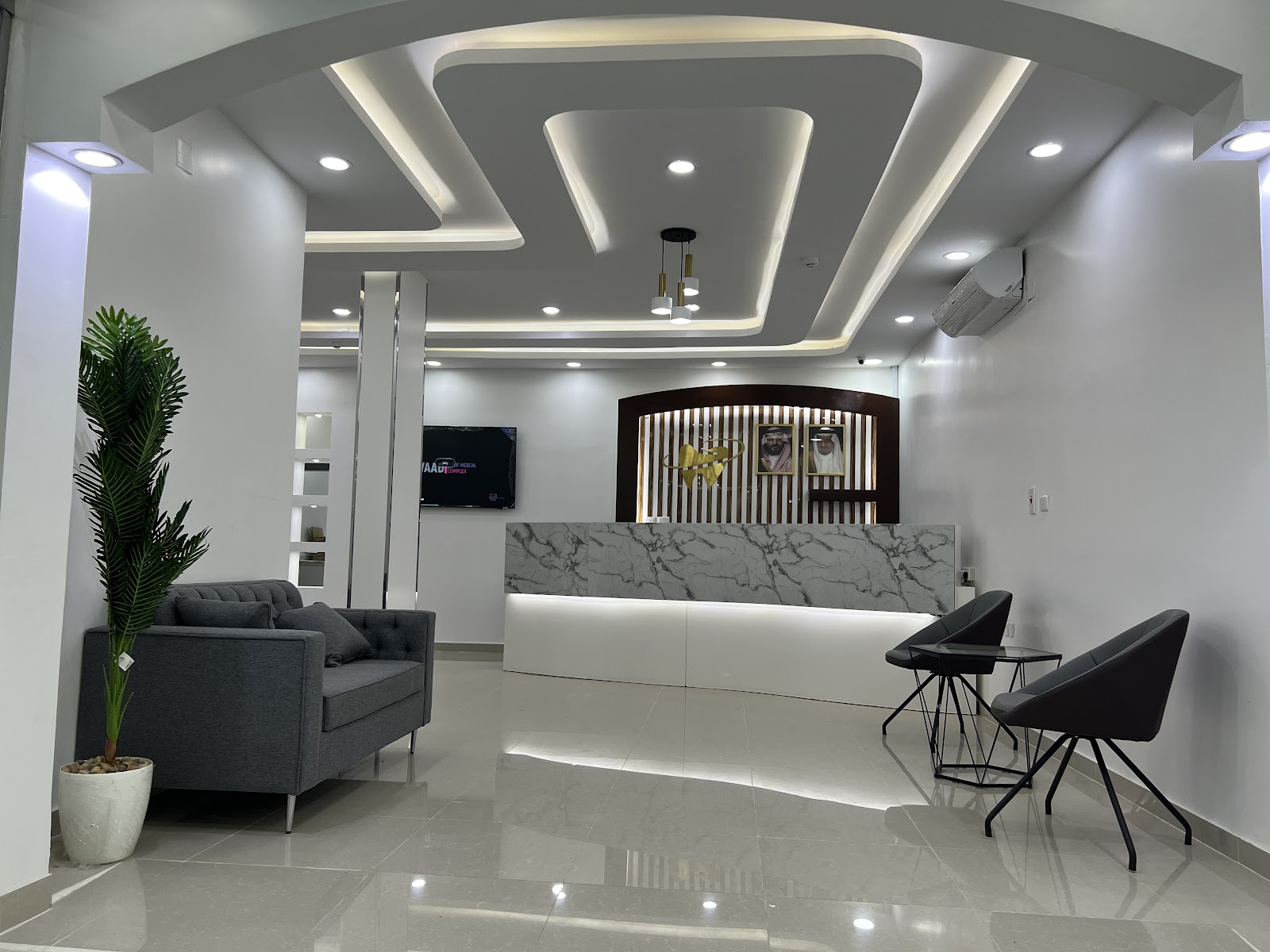 مجمع إبتسامة المستقبل لطب و تقويم الأسنان - صورة 3