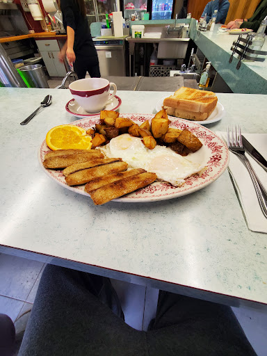 High Lunch - Visual