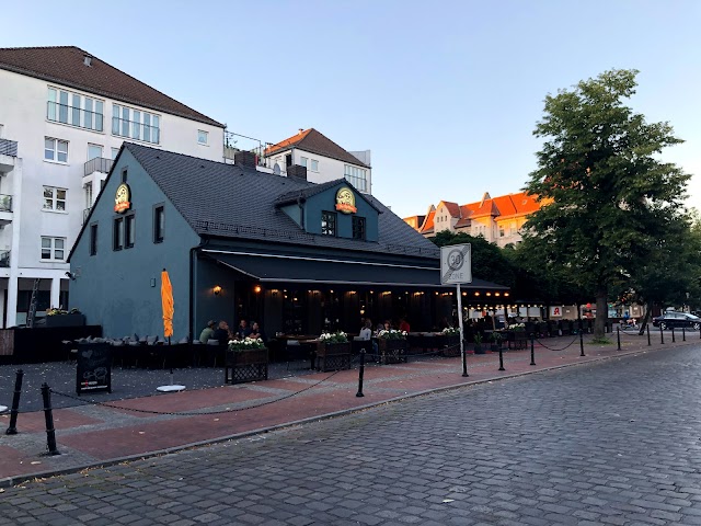 The MyMoon Restaurant & Lounge