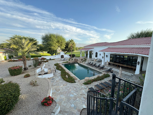The Zenda Estate Logo