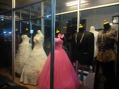 Photos of Mochin's Salon