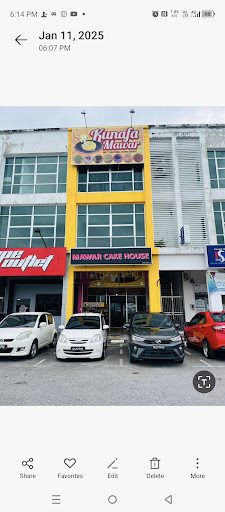 MAWAR CAKE HOUSE (KEK LAPIS SARAWAK)