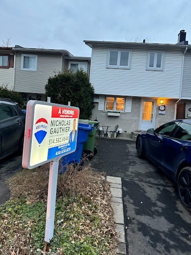 Nicholas Gauthier inc. - Courtier RE/MAX CHAMBLY Agent d’immeuble Immobilier résidentiel et commercial - Thumbnail