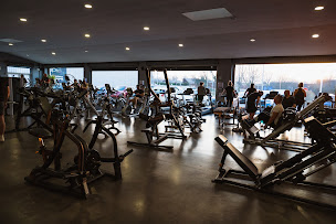 Photo n°2 de Wake Up Form à Arnage (Complexe sportif)