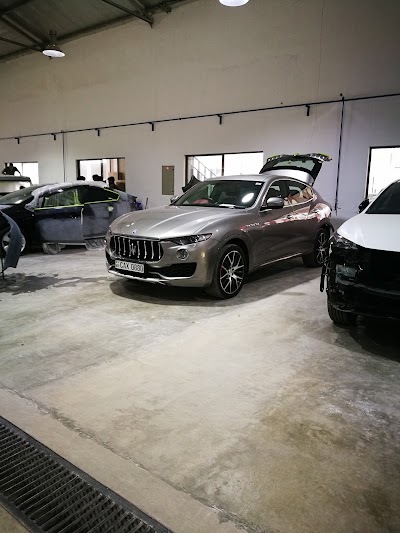 Photos of Ideal Motors (Pvt) Ltd (Main Workshop)