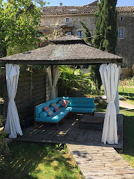 Photo n°29 de Mas et Jardin à Lagorce (Piscine)