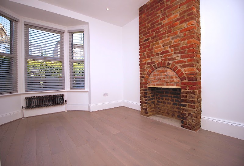 Questor Properties photo 3
