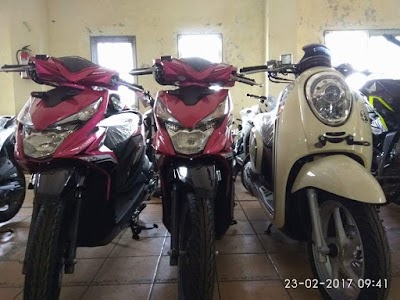 Photos of Honda Catur Putra Jaya