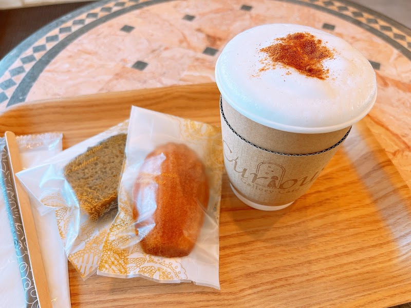 ギャラリーカフェ キュリアス Gallery・Cafe Curious