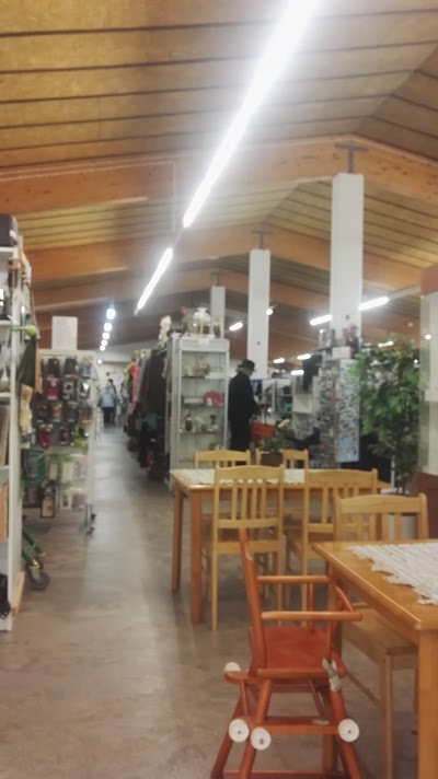 Photos of Flea market center Wanha Nestori
