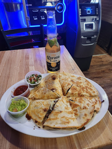 Ole Town Bar & Grill by null