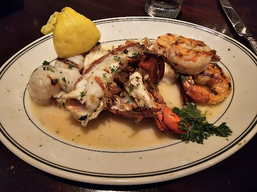 Joe's Seafood, Prime Steak & Stone Crab - Thumbnail