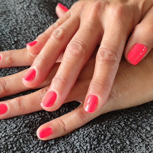 Ombre de soi - Esthéticienne à domicile - Institut de beauté - Thumbnail