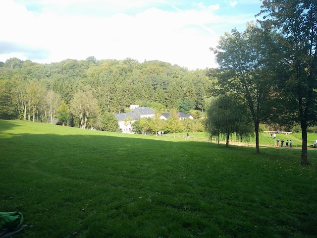 Le Moulin