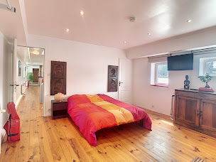 Photo n°1 de Nina Brunel - Office Immobilier à Chennevières-sur-Marne (Agence immobilière)