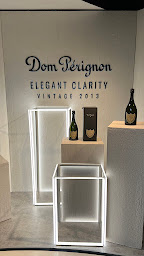 Photo n°22 de Allo VTC Reims / Airport Shuttles & Champagne Tours à Reims (Agence de visites touristiques)