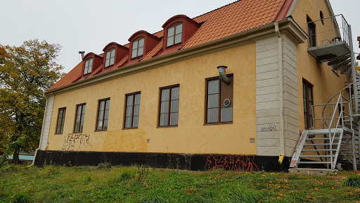 Flickskolan s-tälje