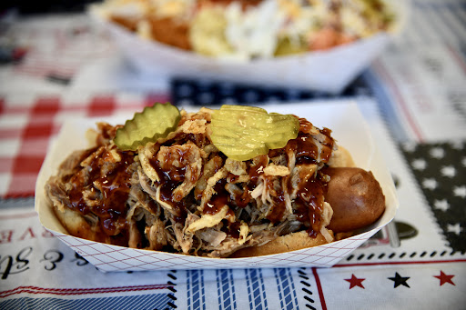 STEAMERS Junk Food Cafe - Thumbnail